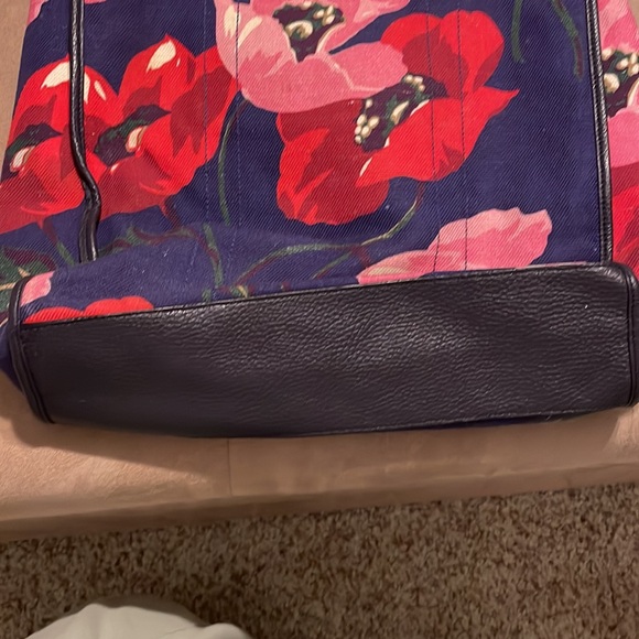 Draper James floral tote bag - Picture 4 of 5